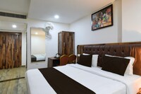 Super Townhouse Vanasthalipuram Formerly Hotel Surabhi