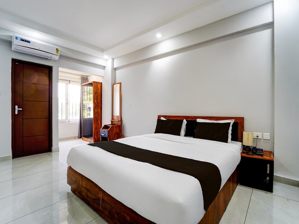 Deluxe Super Townhouse Oak Cochin, Nedumbassery