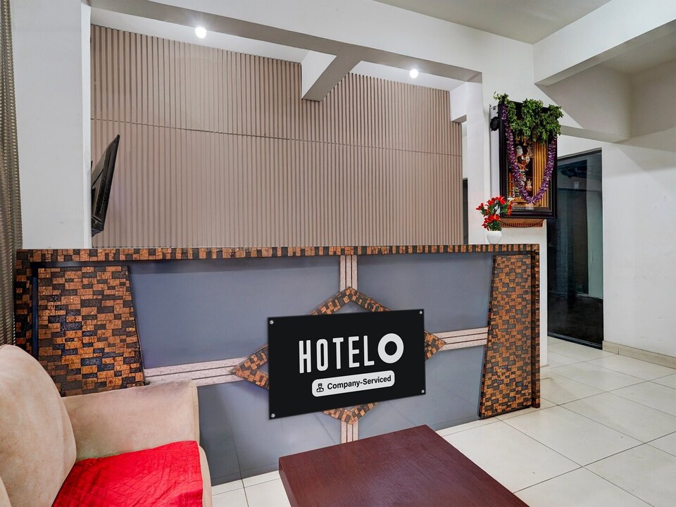 DeluxeHotel Gurudev Residency, Bengaluru