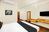 Super Townhouse Oak Mysuru City Bus Terminal