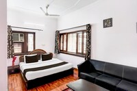 Super Hotel O Krishna Nagar Chowk Near ONGC
