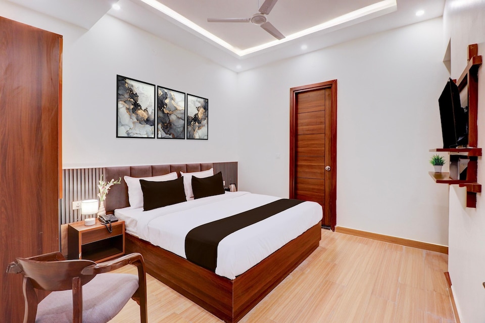 Super Deluxe Room Hotel EL Portrait, Dehradun