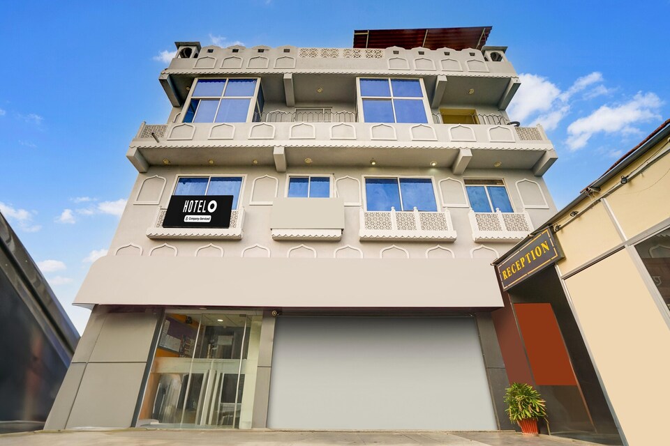 Deluxe with Twin Bed Hotel Braj Haveli, Jaipur