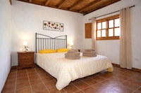 Samuel's house with private pool