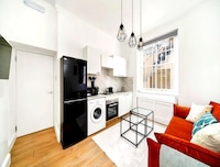 West Ken 4