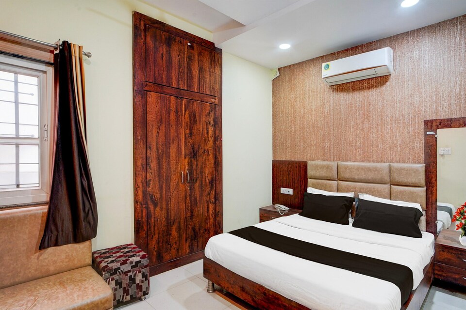 Deluxe Hotel Koshalya Mohan, Jabalpur