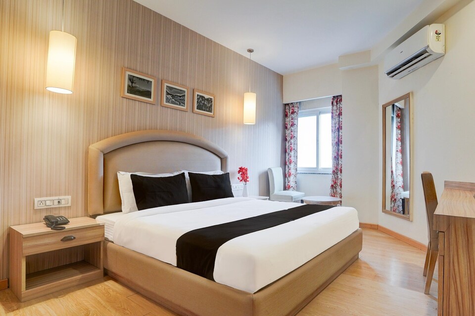 Super Deluxe Room Hotel Mayvilas, Dehradun