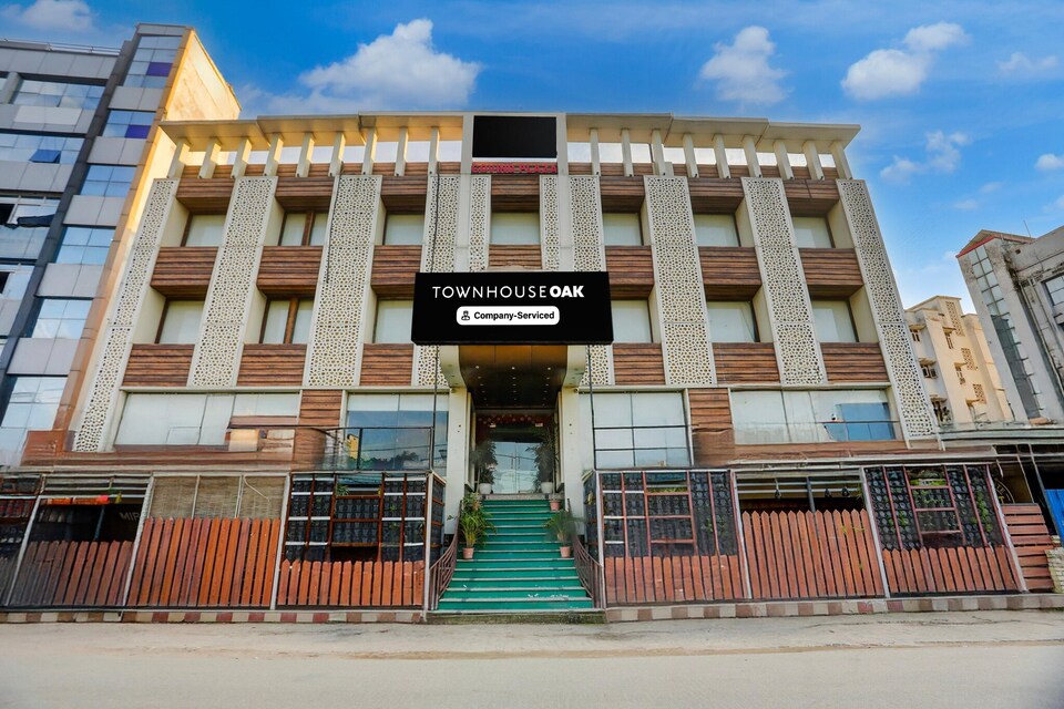 Townhouse Oak Amity University Patna, Patna