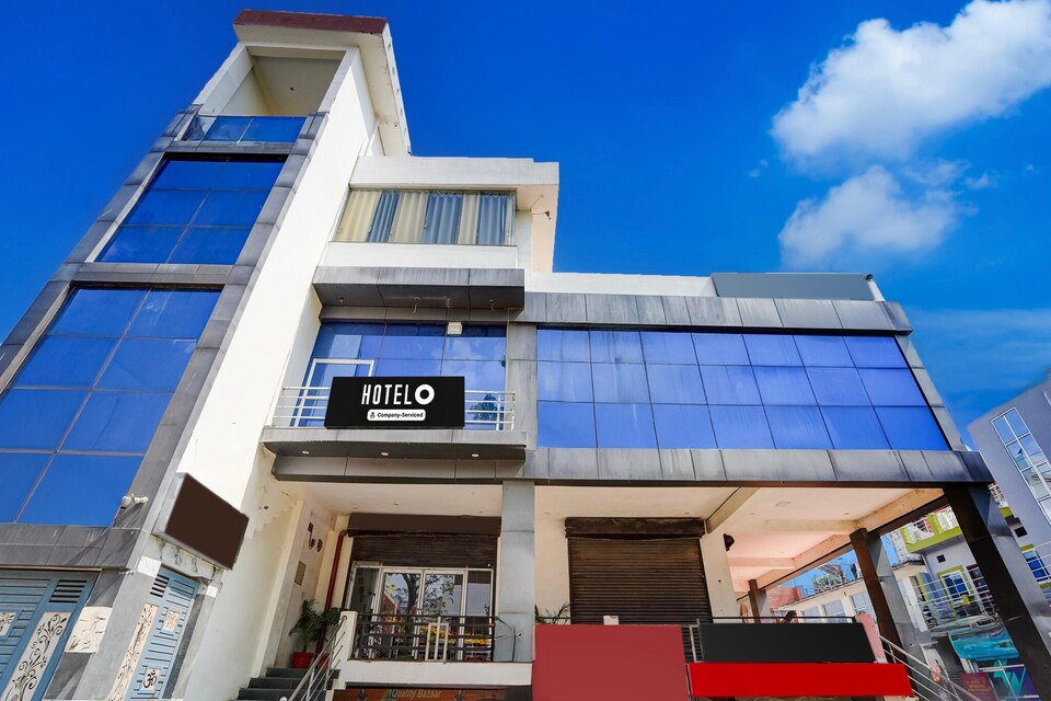 classic hotel shimla grand, Lucknow