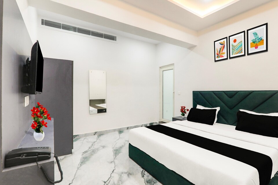 Classic with BalconyJR inn, Lucknow