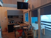 Groot vakantiehuis met zwembad, sauna en jacuzzi