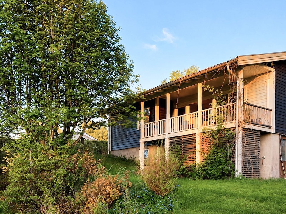 5 person holiday home in Holsljunga, Svenljunga