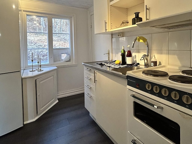 4 person holiday home in Sandhem, Mullsjö