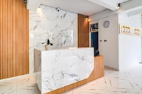 Stylish Double Suite Escape W/ Free WiFi and Pool