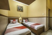 Luxury Twin Stay with Free WiFi and Parking