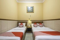 Luxury Triple Suite W/ Free WiFi and Parking