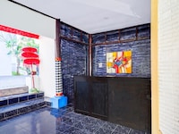 Comfortable Female Dorm Stay with Free WiFi