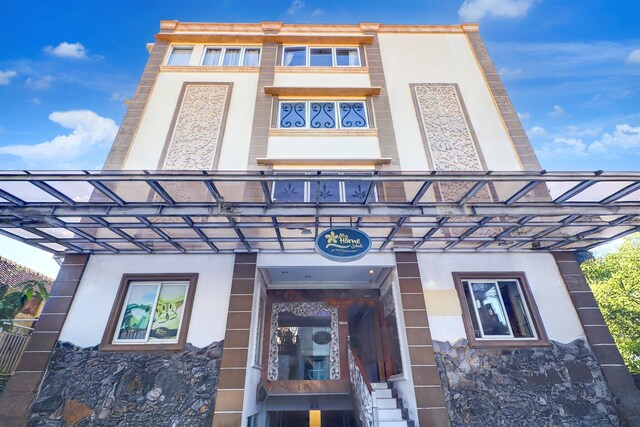 Luxury Deluxe Double Escape with Free WiFi