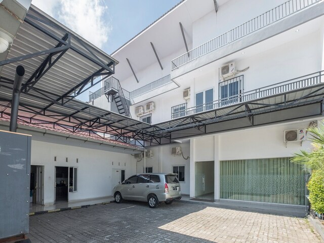Luxury Deluxe DBL Retreat W/ Free WiFi and Parking
