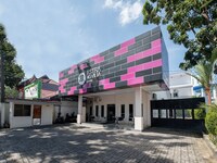 Luxury Deluxe DBL Retreat W/ Free WiFi and Parking