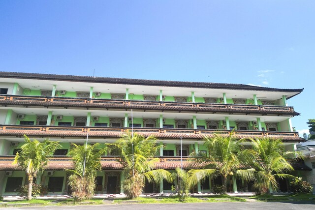 Stylish Delux Twin Stay with Free WiFi and Parking