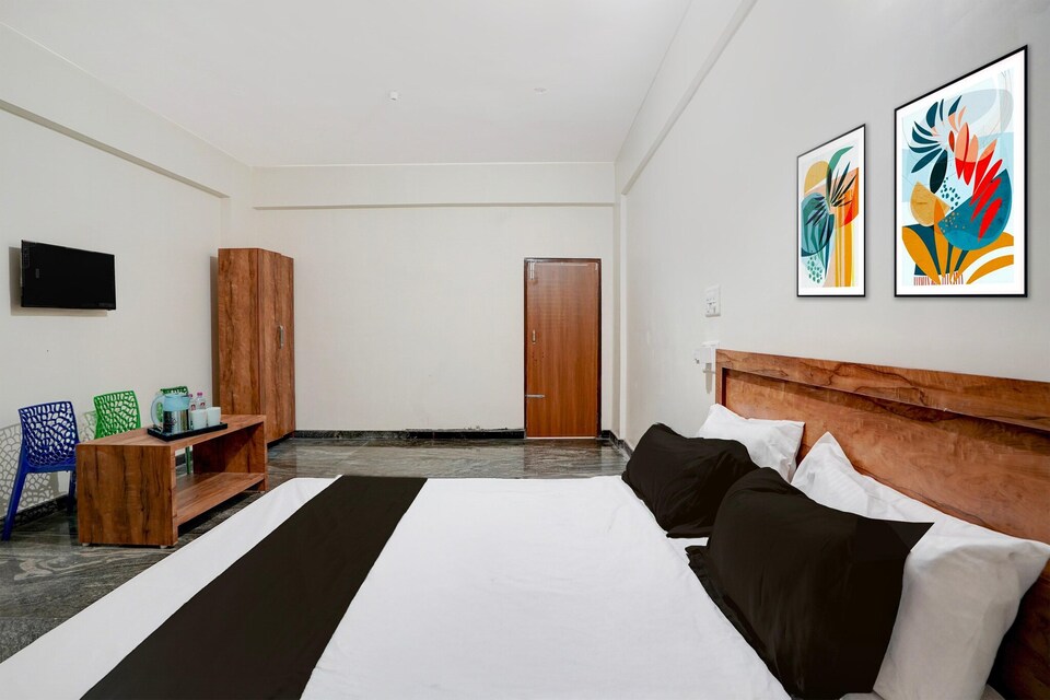 Deluxe Hotel O Sunkadakatte, Bengaluru