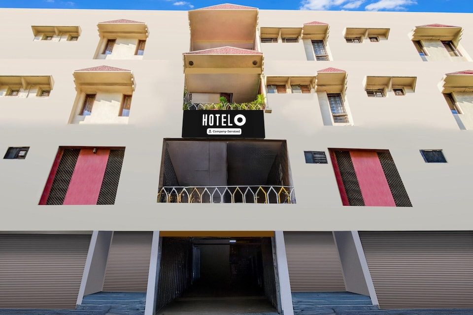 DeluxeParadise Circle, Hyderabad