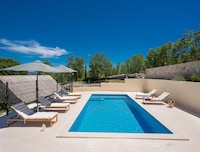 Retraite sereine en villa au bord de la plage