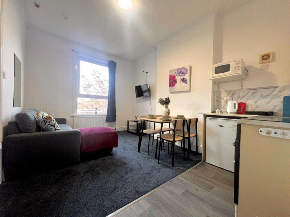 Standard Triple Studio, Skegness