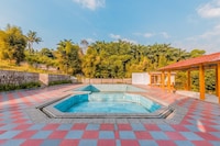 Stylish DBL Suite Escape W/ Free WiFi and Parking