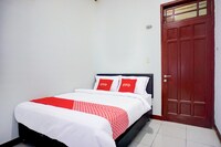 Cozy Double Escape W/ Free WiFi and Parking