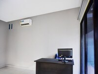 Luxury Deluxe DBL Retreat W/ Free WiFi and Parking