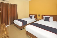 Luxury Twin Stay with Free WiFi and Parking