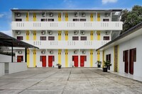 Comfortable Standard DBL Near Ring Road City Walks