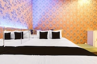 Stylish DBL Suite Escape W/ Free WiFi and Parking
