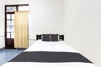 Luxury Deluxe DBL Retreat W/ Free WiFi and Parking