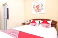 Luxury Deluxe DBL Retreat W/ Free WiFi and Parking