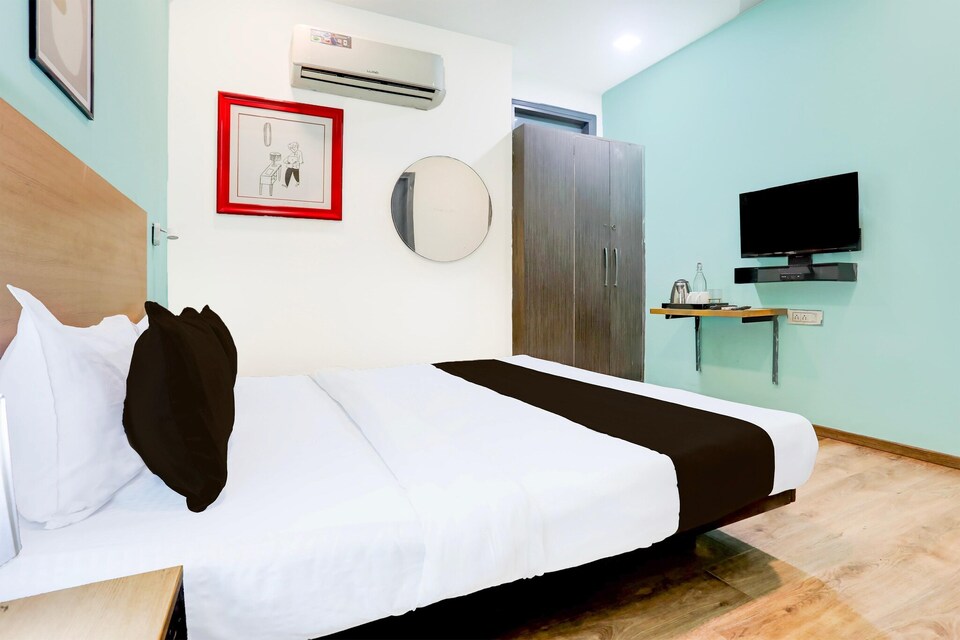 Classic with Balcony Rohini Sector 24, New Delhi
