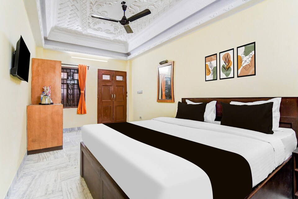 Deluxe Hotel O Lenin Sarani, Kolkata