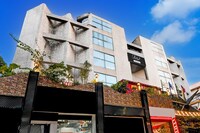 Super Collection O Circus Avenue Road Formerly Hotel Rockstar