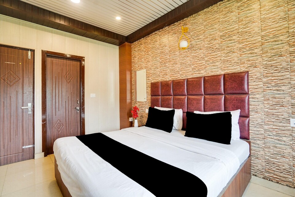 Saver Double Aviral Residency, Dehradun
