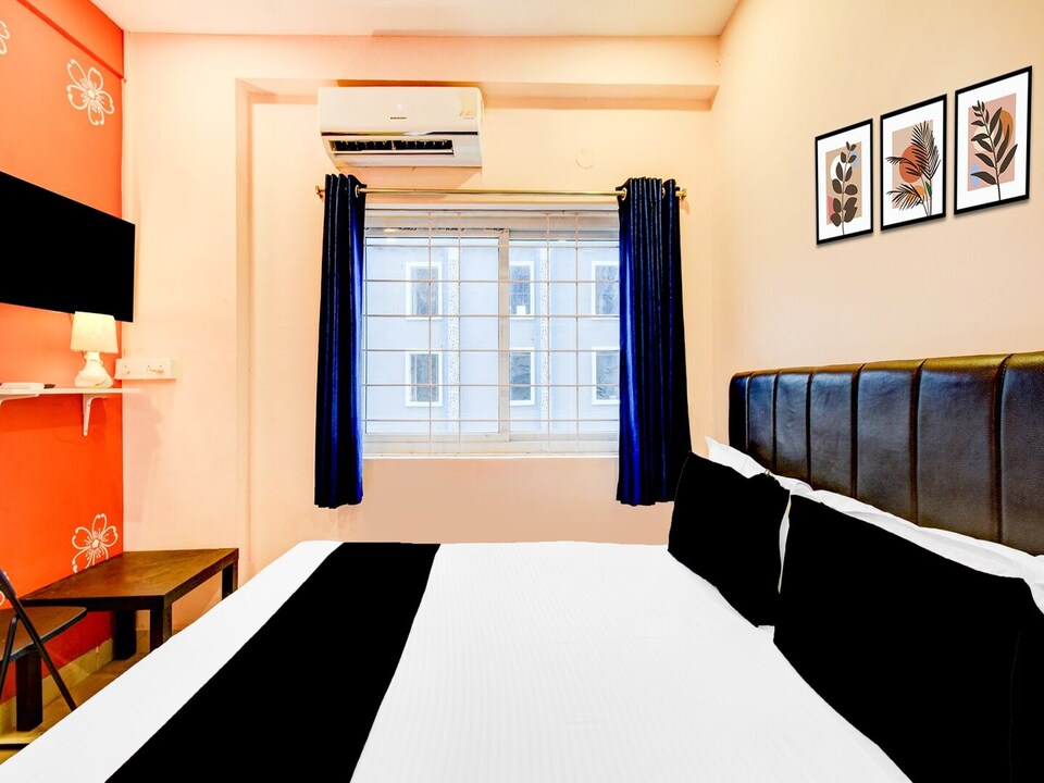 Deluxe Hotel Nakshatra, Miyapur