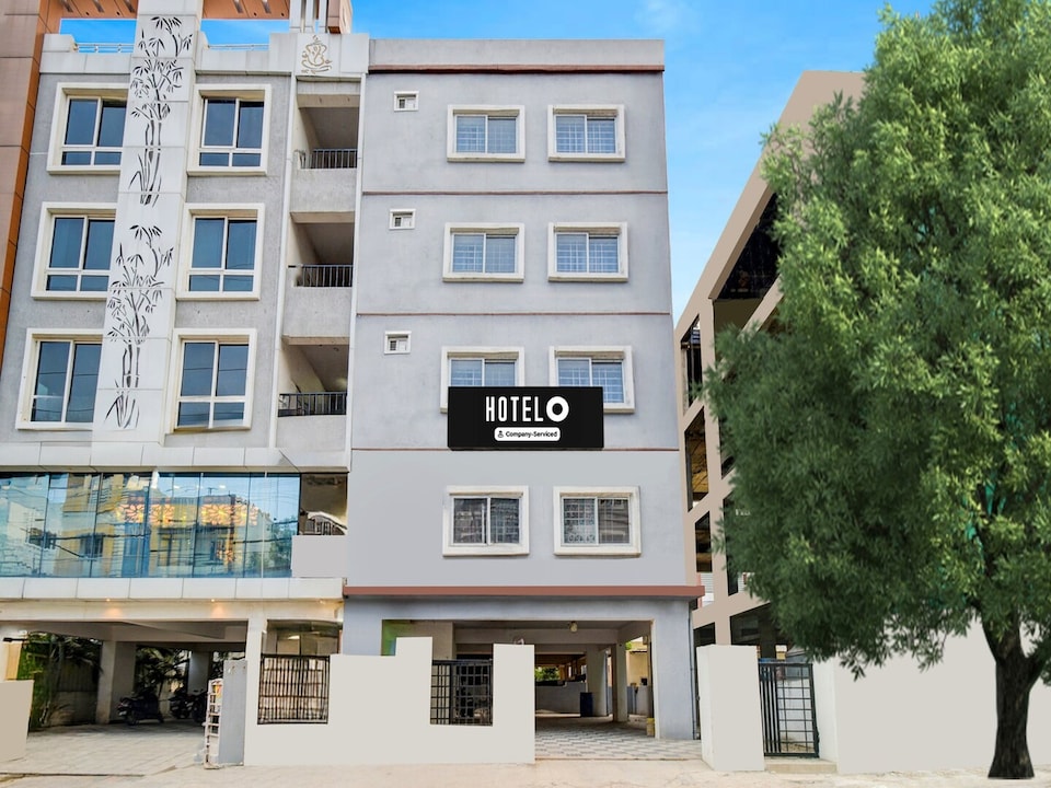 Deluxe Hotel Nakshatra, Miyapur
