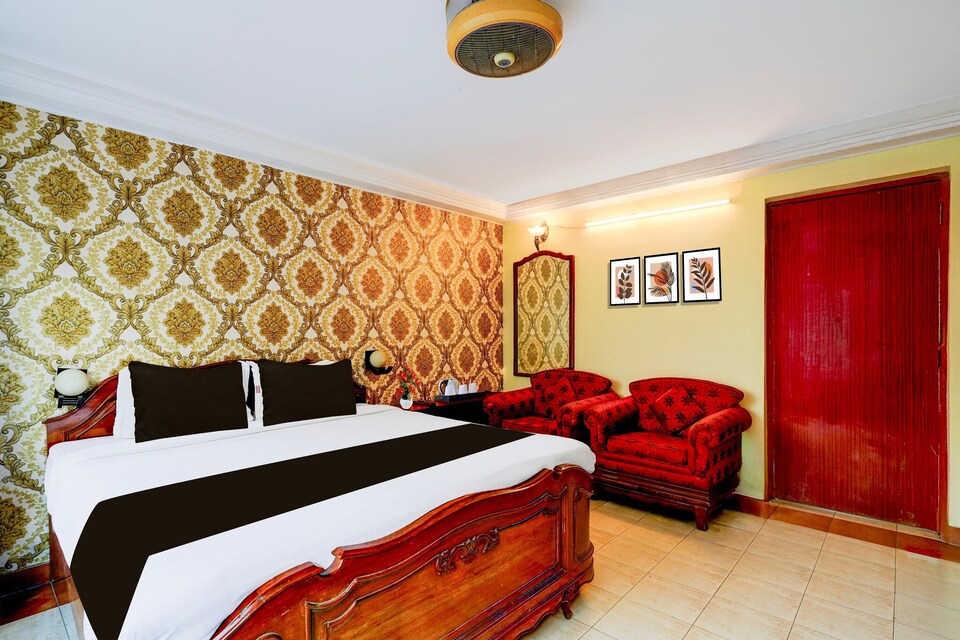 Super Deluxe Room The Olive Star, Mysuru