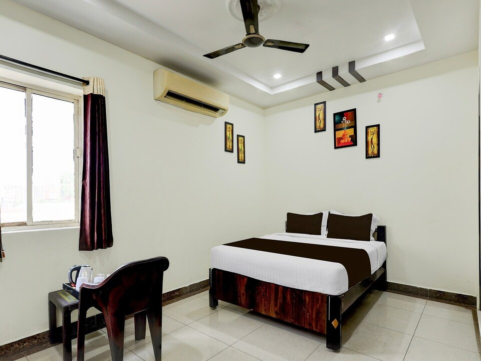 Deluxe Smart Stays, Vijayawada