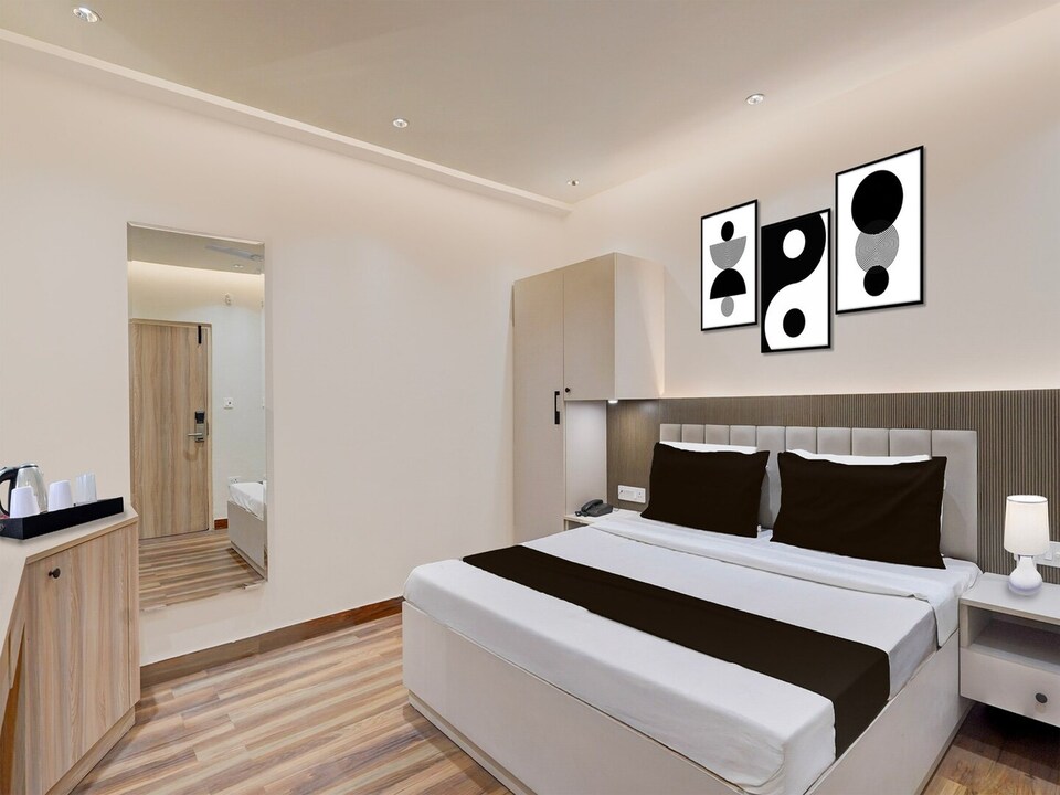 Super Deluxe Room Hotel Krish, Rudrapur