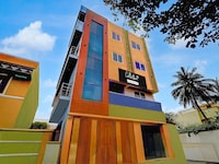 Super Collection O Thanjavur New Bus Terminal Formerly BMS Residency