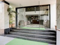 Townhouse Anand Formerly Hotel The Maison
