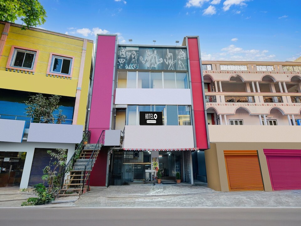 Deluxe with Twin Bed Neredmet Road, Hyderabad