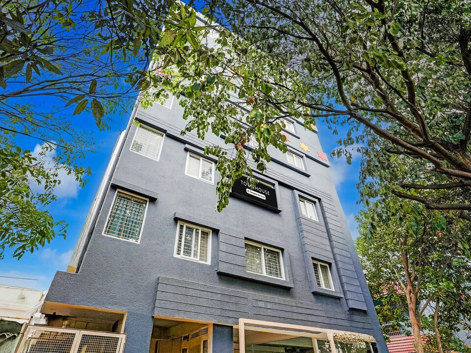Suite Hebbal Townhouse, Bengaluru